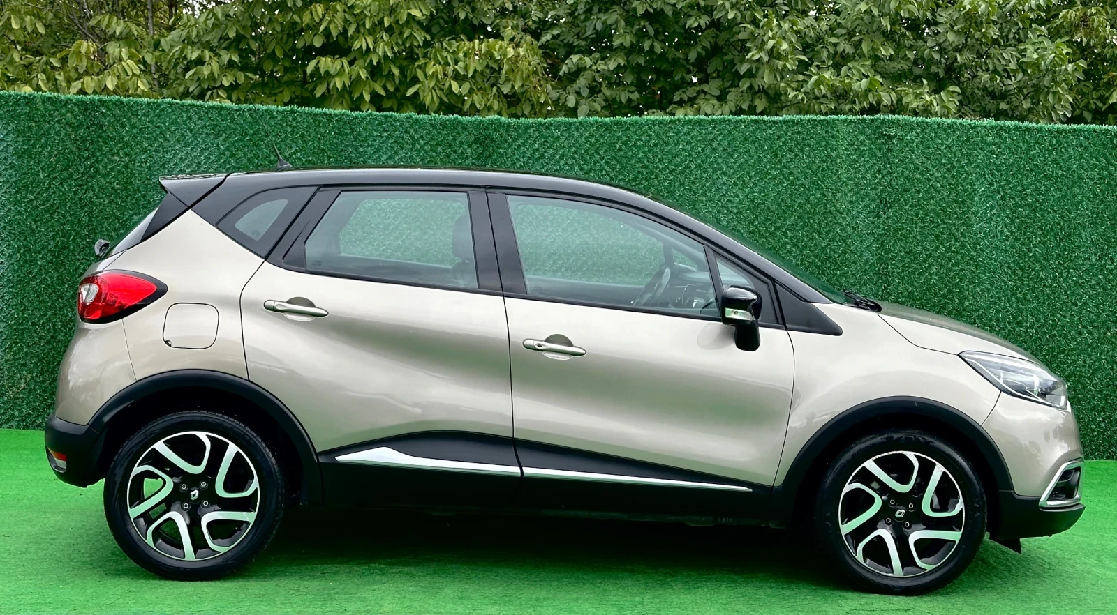 Renault Captur KAMERA KEULESS NAVY 1.5dci 110 ks - изображение 5