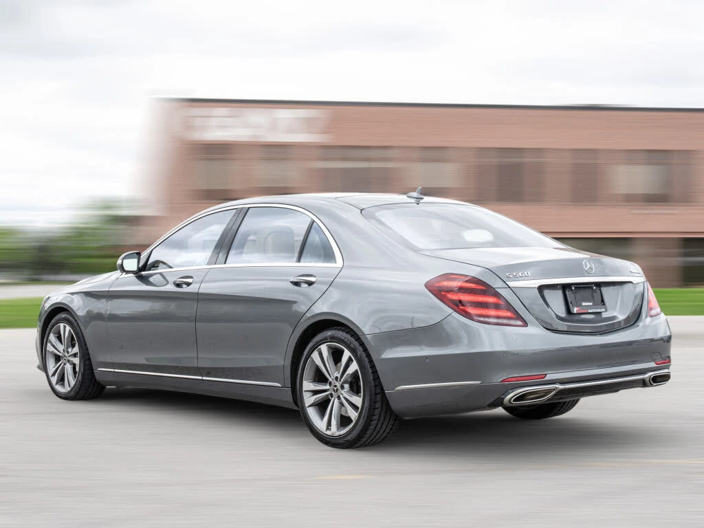 Mercedes-Benz S 560 4MATIC * АвтоКредит (ЦЕНА ДО БГ) - изображение 4