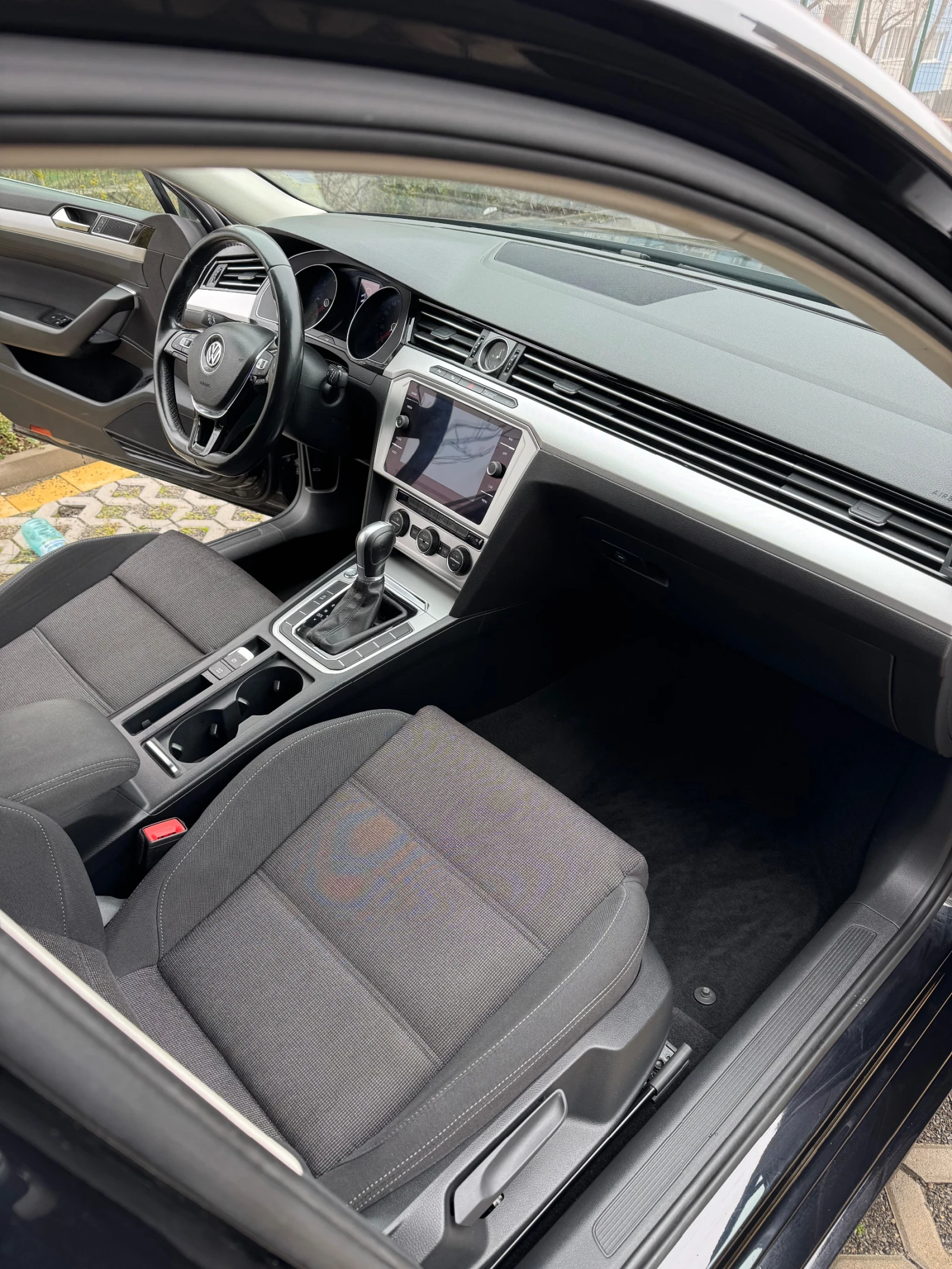 VW Passat  - изображение 8