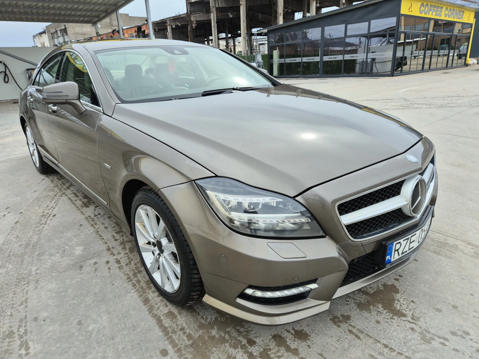 Mercedes-Benz CLS 350 cdi 4 matik AMG LED - изображение 3