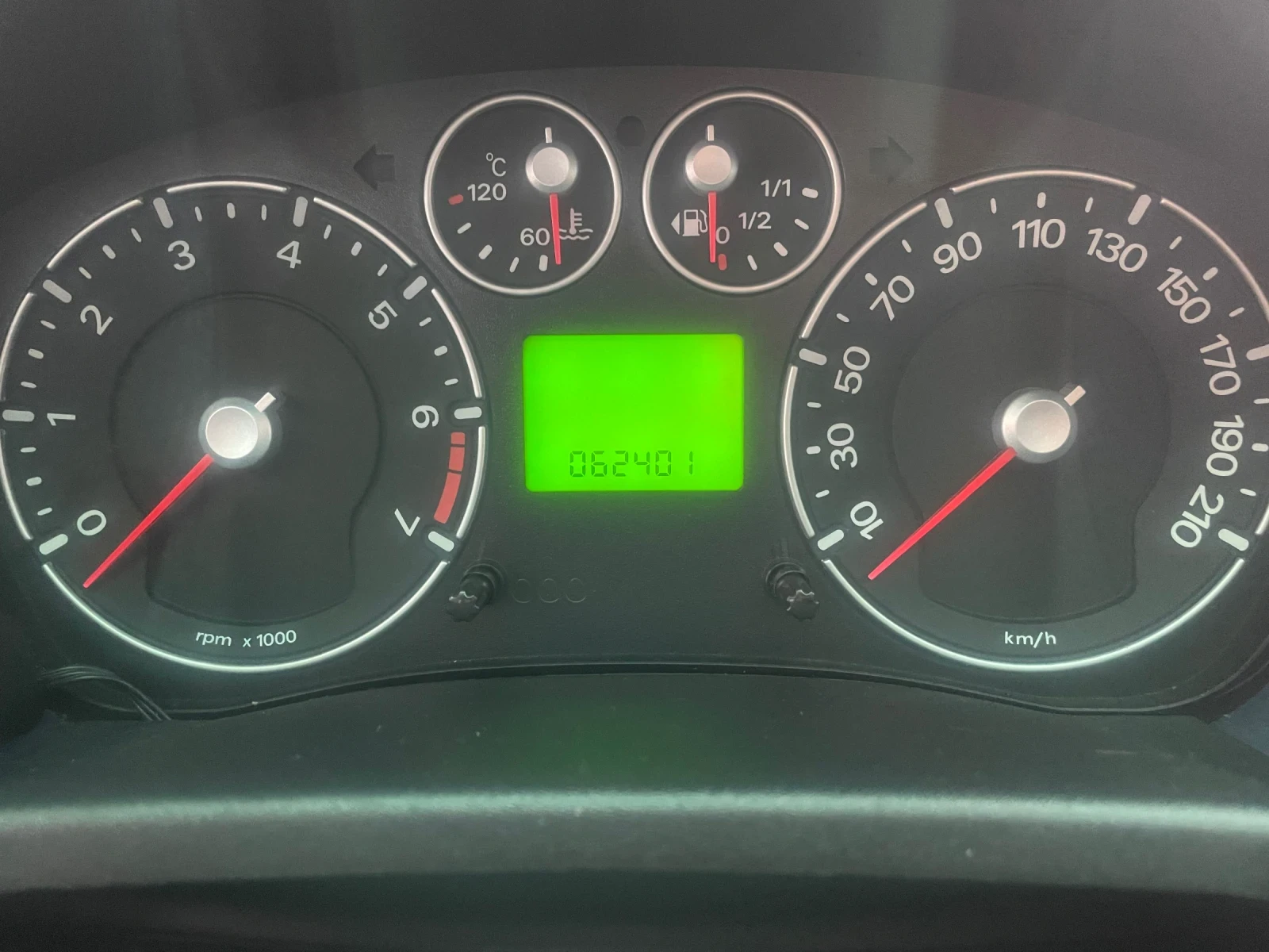 Ford Fiesta MK6 1.4 Duratec 16V от МОТО ПФОЕ, снимка 5 - Автомобили и джипове - 54056964