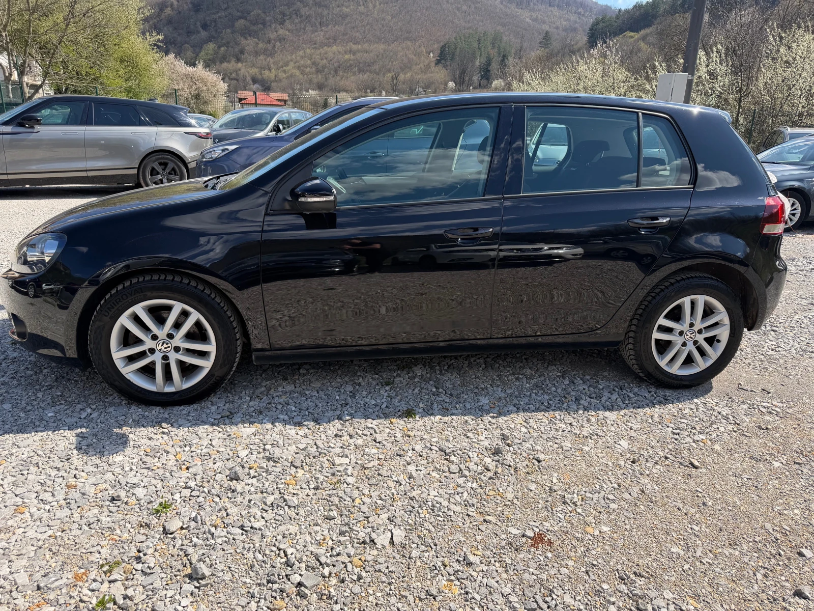 VW Golf 2.0TDI 140kc HIGH LINE , снимка 5 - Автомобили и джипове - 54171762