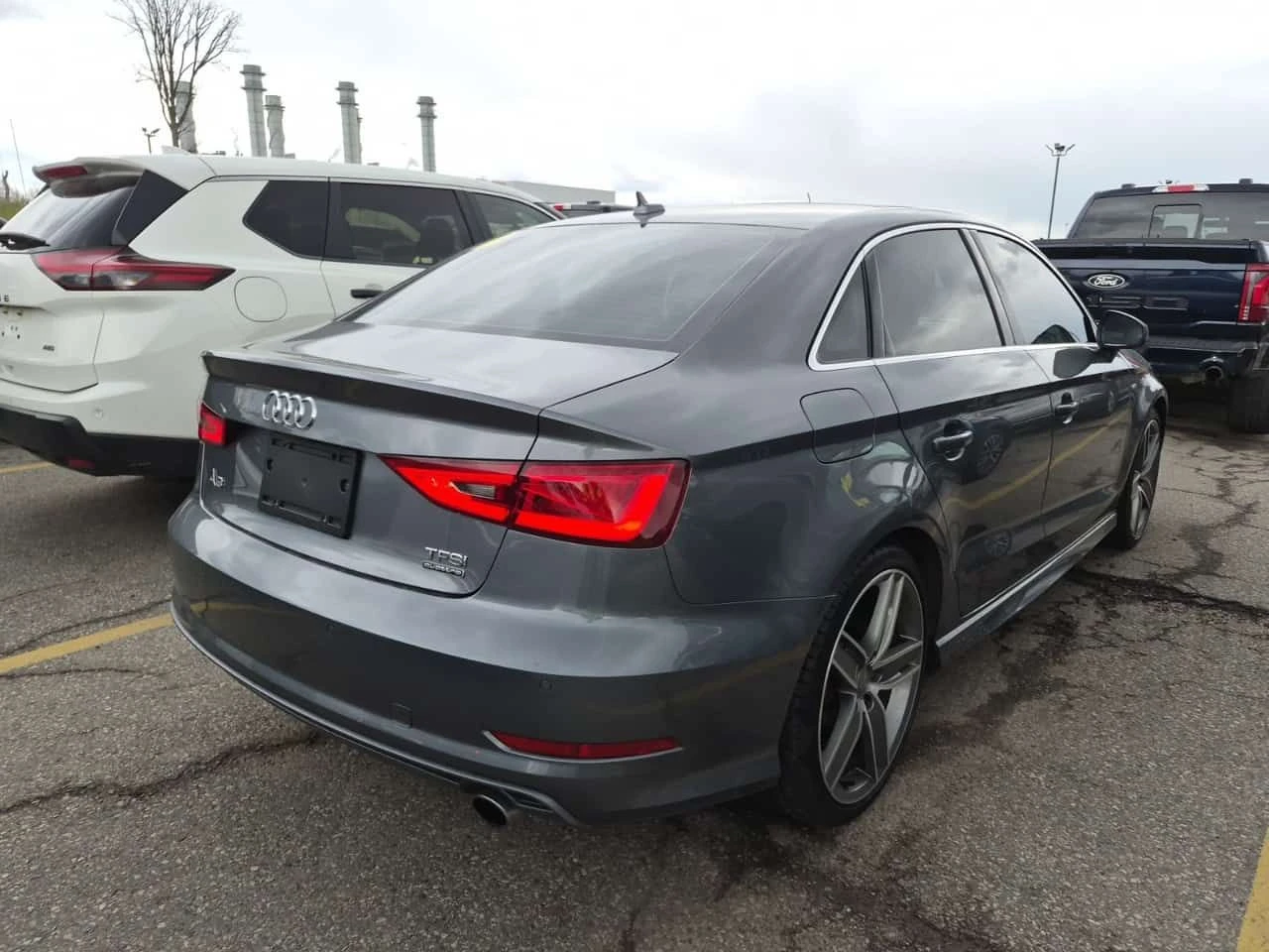 Audi A3 * 2.0T TECHNIK * CARFAX * 2 КЛЮЧА * ПАНОРАМА * , снимка 3 - Автомобили и джипове - 54462344