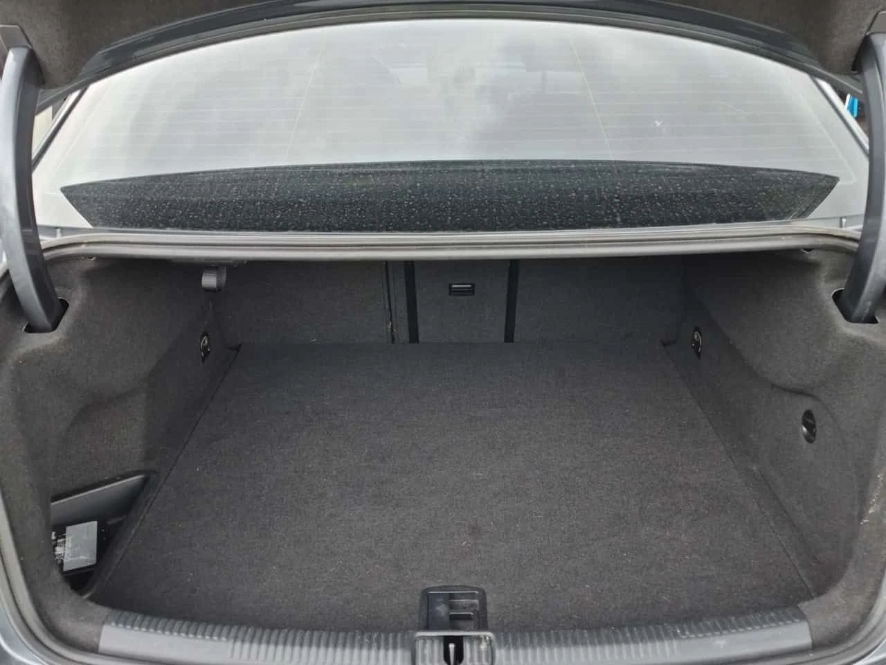 Audi A3 * 2.0T TECHNIK * CARFAX * 2 КЛЮЧА * ПАНОРАМА * , снимка 14 - Автомобили и джипове - 54462344