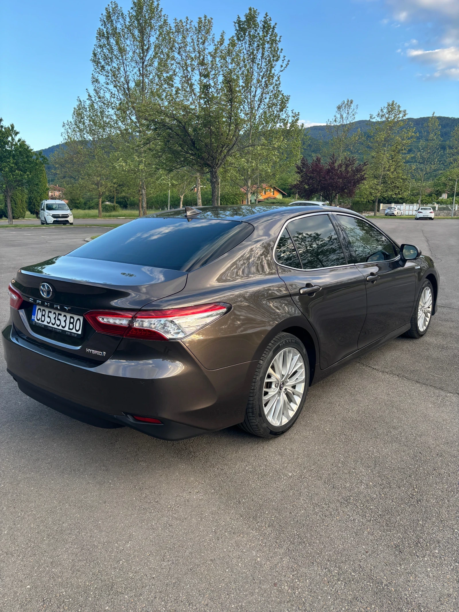 Toyota Camry, снимка 6 - Автомобили и джипове - 54723408