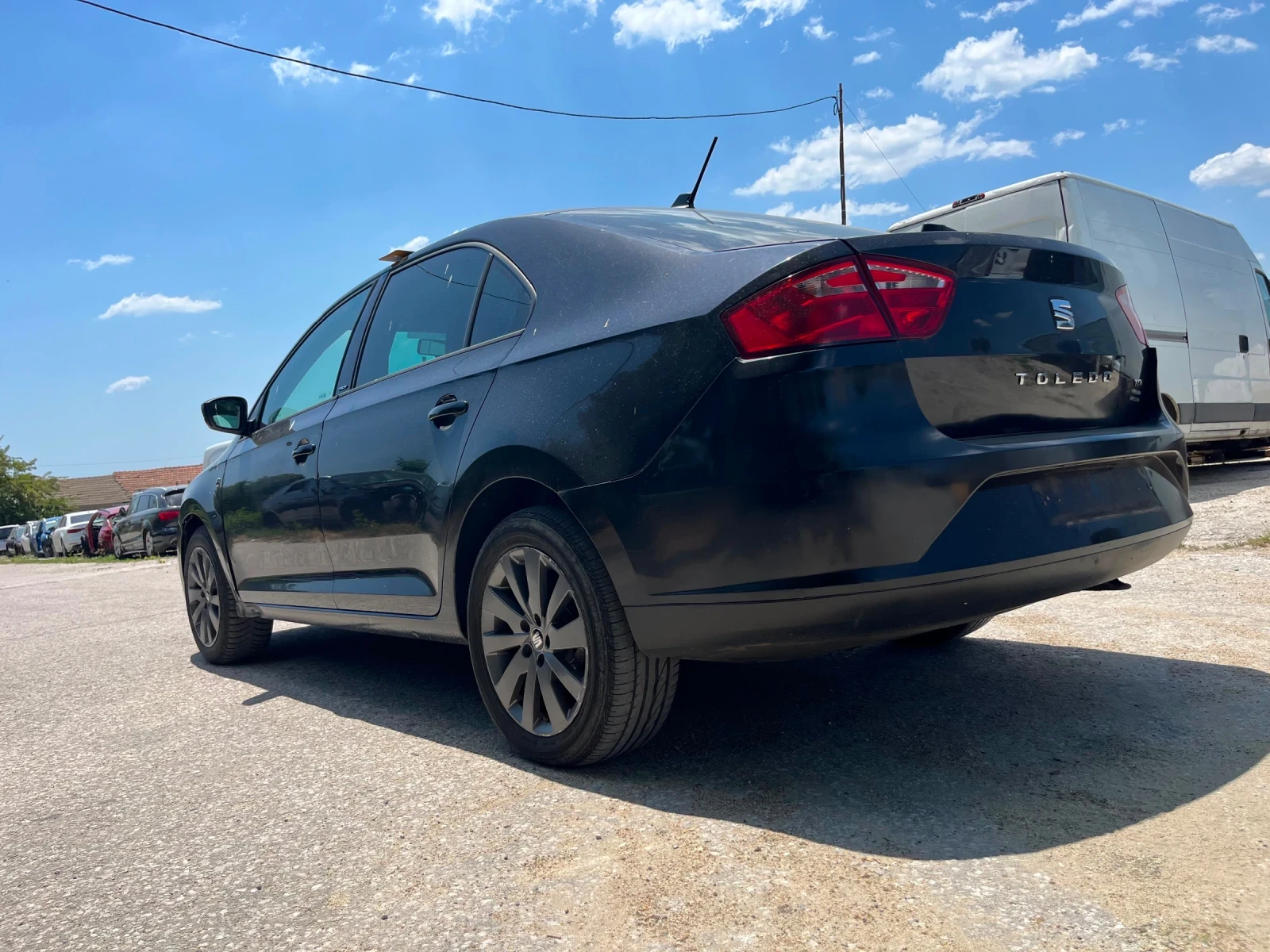Seat Toledo CXM 1.6tdi ръчка, снимка 11 - Автомобили и джипове - 55089398