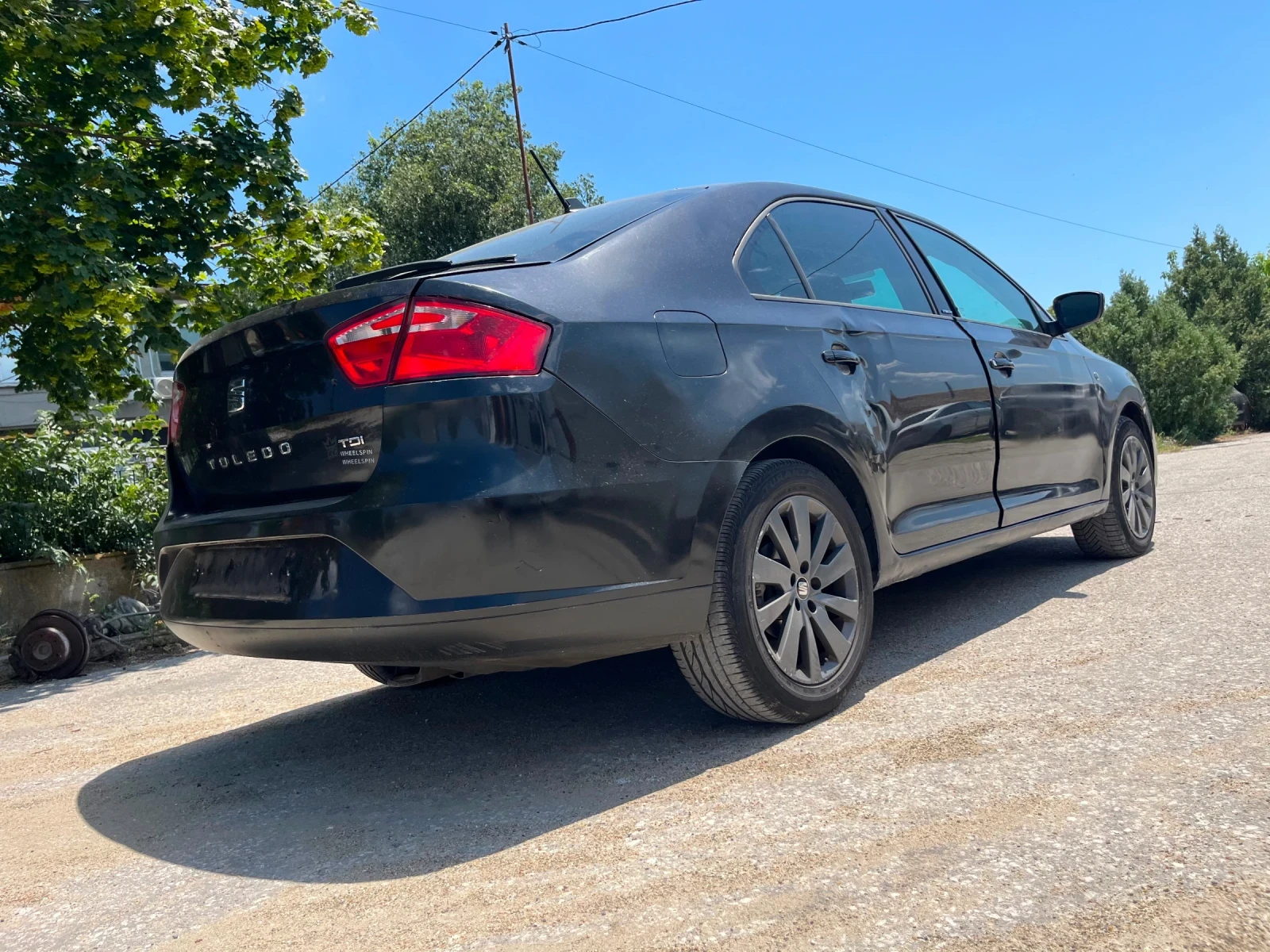 Seat Toledo CXM 1.6tdi ръчка, снимка 10 - Автомобили и джипове - 55089398