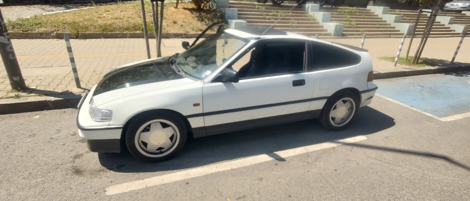 Honda Crx ED9 facelift, снимка 4 - Автомобили и джипове - 55130150