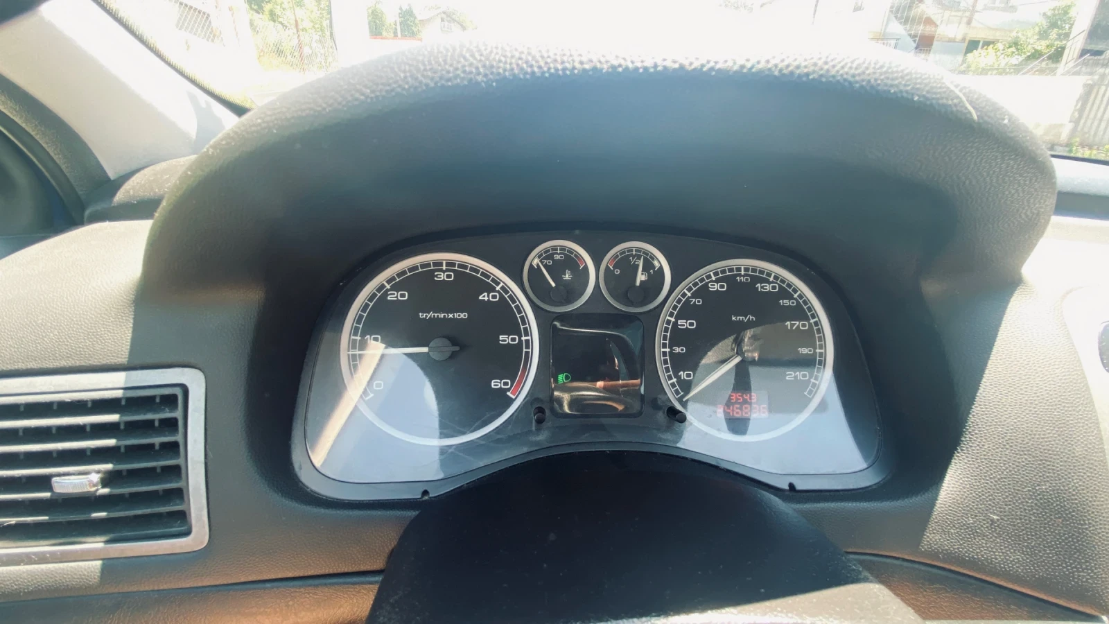 Peugeot 307 2.0 HDI, снимка 9 - Автомобили и джипове - 55240937