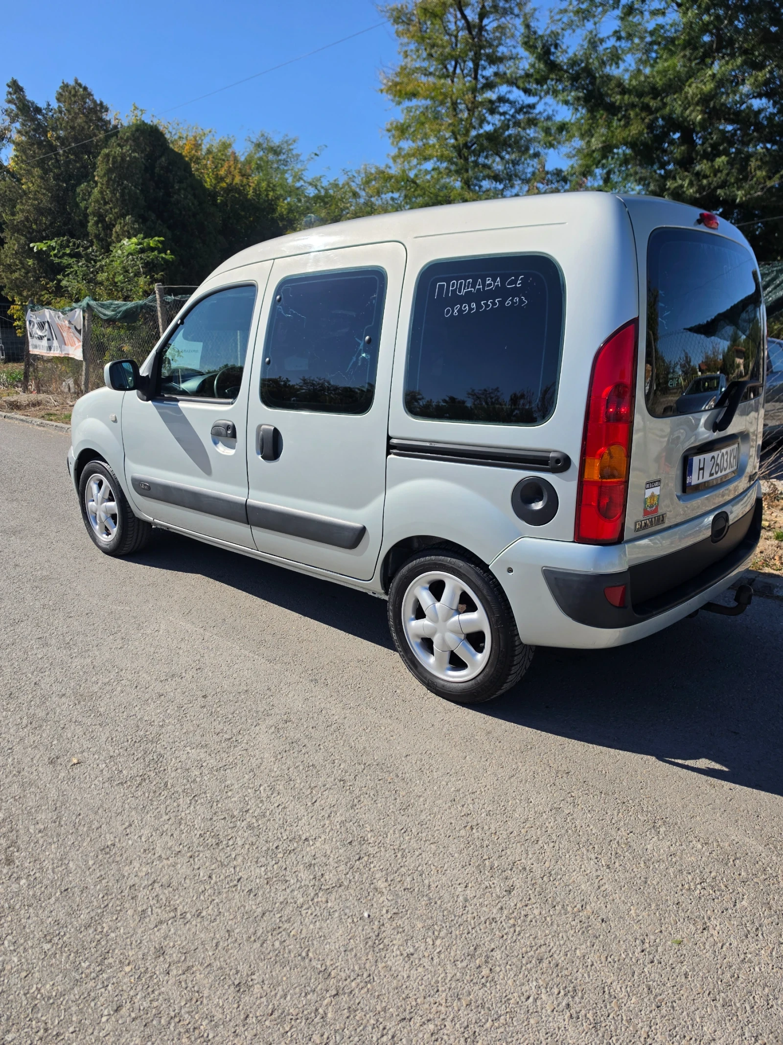 Renault Kangoo 1.2, снимка 6 - Автомобили и джипове - 56503882