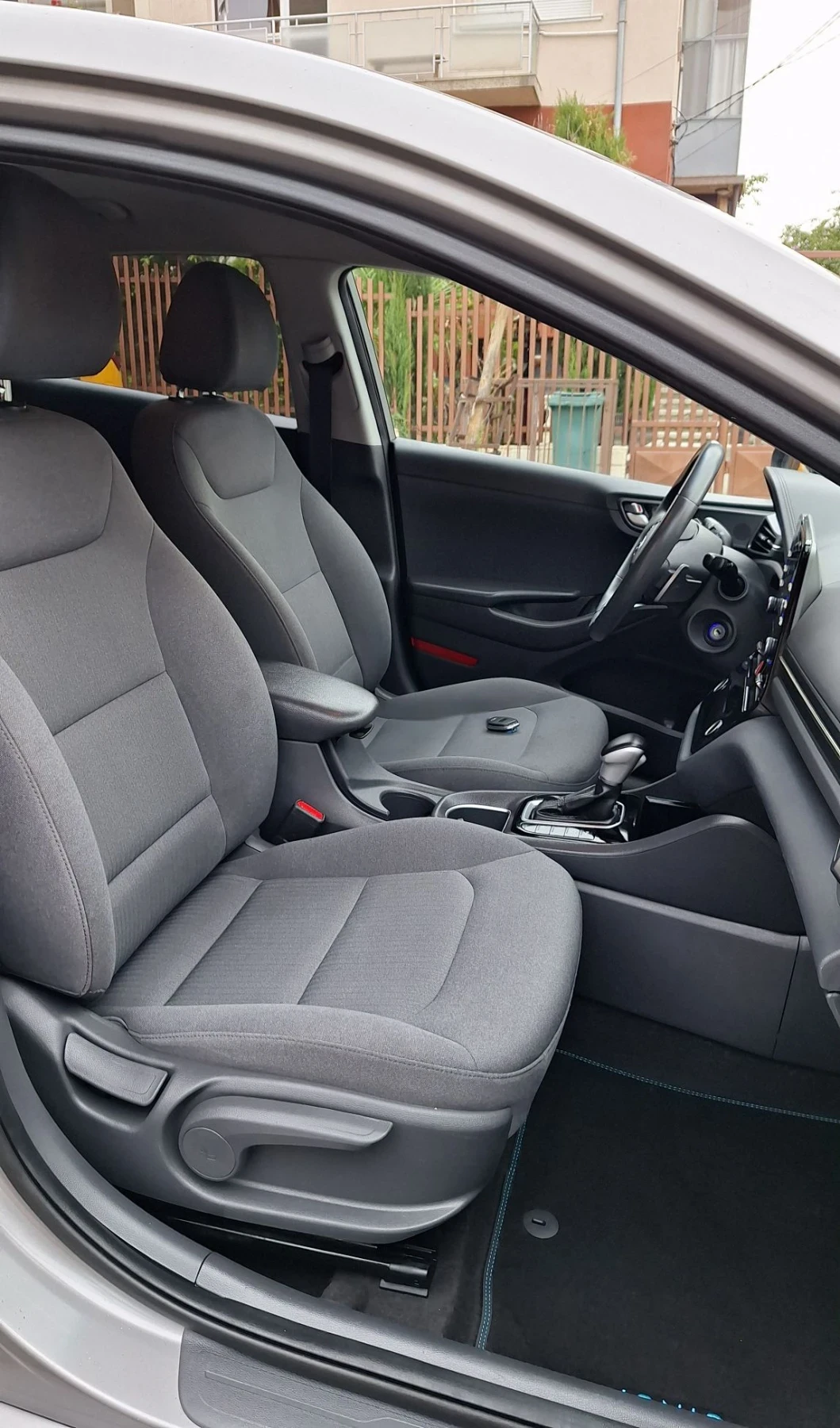 Hyundai Ioniq 1.6Hybrid 140�� Face Premium A������� ������ NAVI  | Mobile.bg � ����������� 13