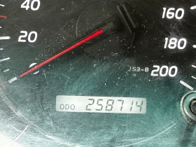 Toyota Land cruiser 120, снимка 15