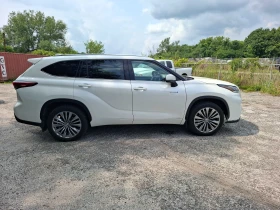 Toyota Highlander * Platinum * CARFAX * ОПЦИЯ ЗА ФИНАНСИРАНЕ, снимка 3