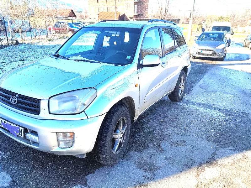 Toyota Rav4, снимка 3 - Автомобили и джипове - 48079331