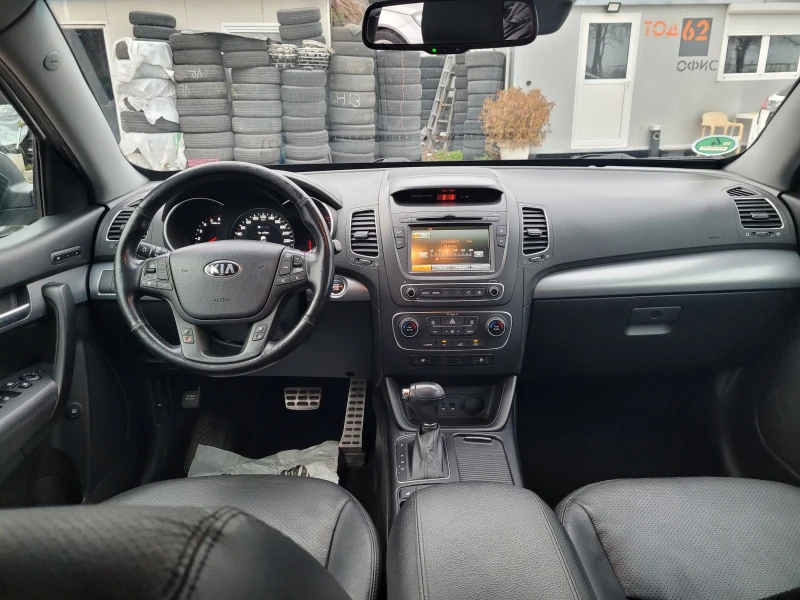 Kia Sorento 2.2 CRDI 4X4 automatic , снимка 10 - Автомобили и джипове - 48486891