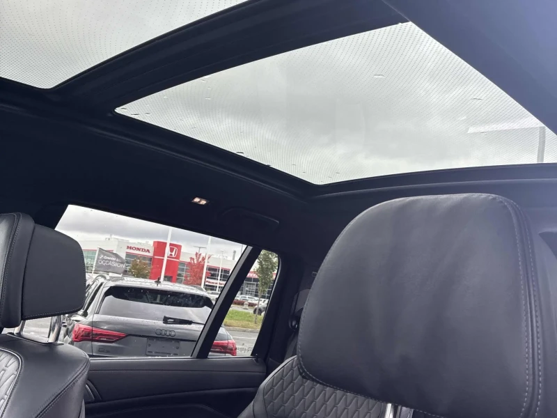 BMW X7 40i M Sport Shadow Line, снимка 10 - Автомобили и джипове - 53012133