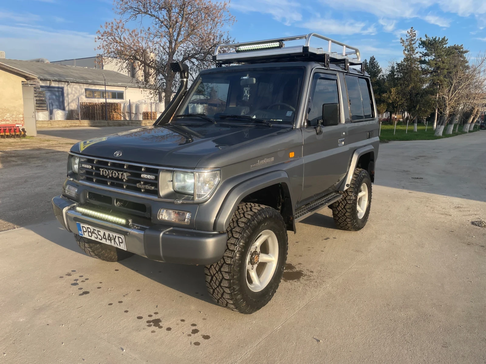 Toyota Land cruiser 3TD, снимка 1