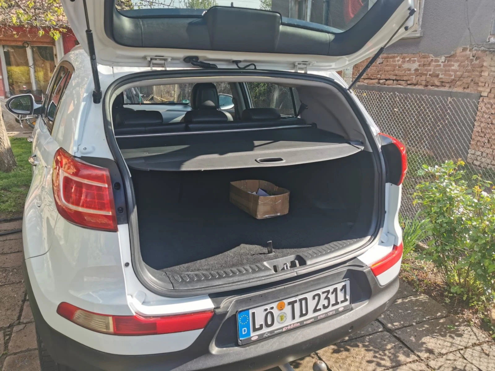 Kia Sportage 2.0 Diesel 4x4 - изображение 10