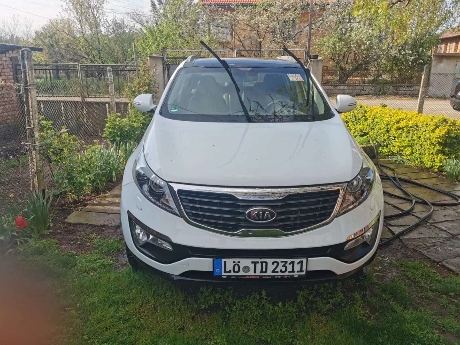 Kia Sportage 2.0 Diesel 4x4 - изображение 2