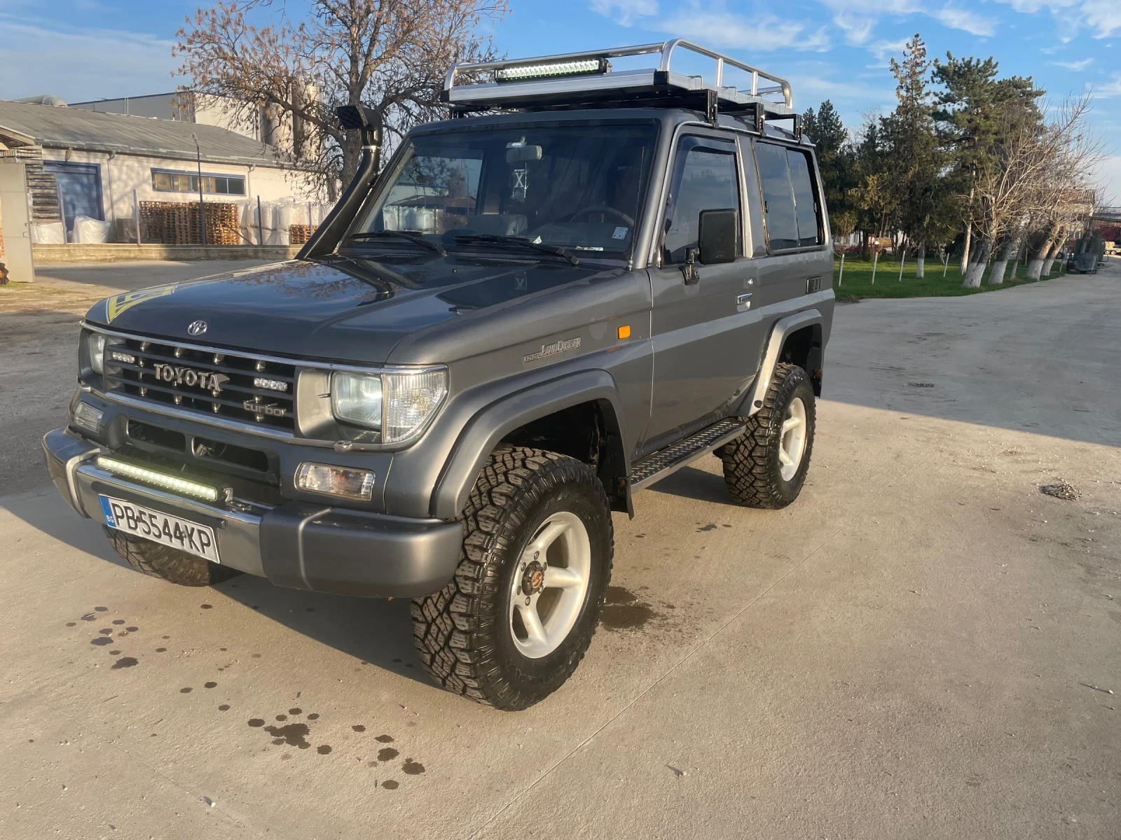 Toyota Land cruiser 3TD - изображение 4