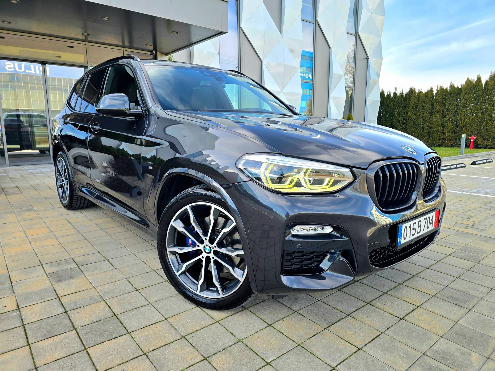 BMW X3 3.0D* M-SPORT* LED* AMBIENNT* X DRIVE - изображение 3