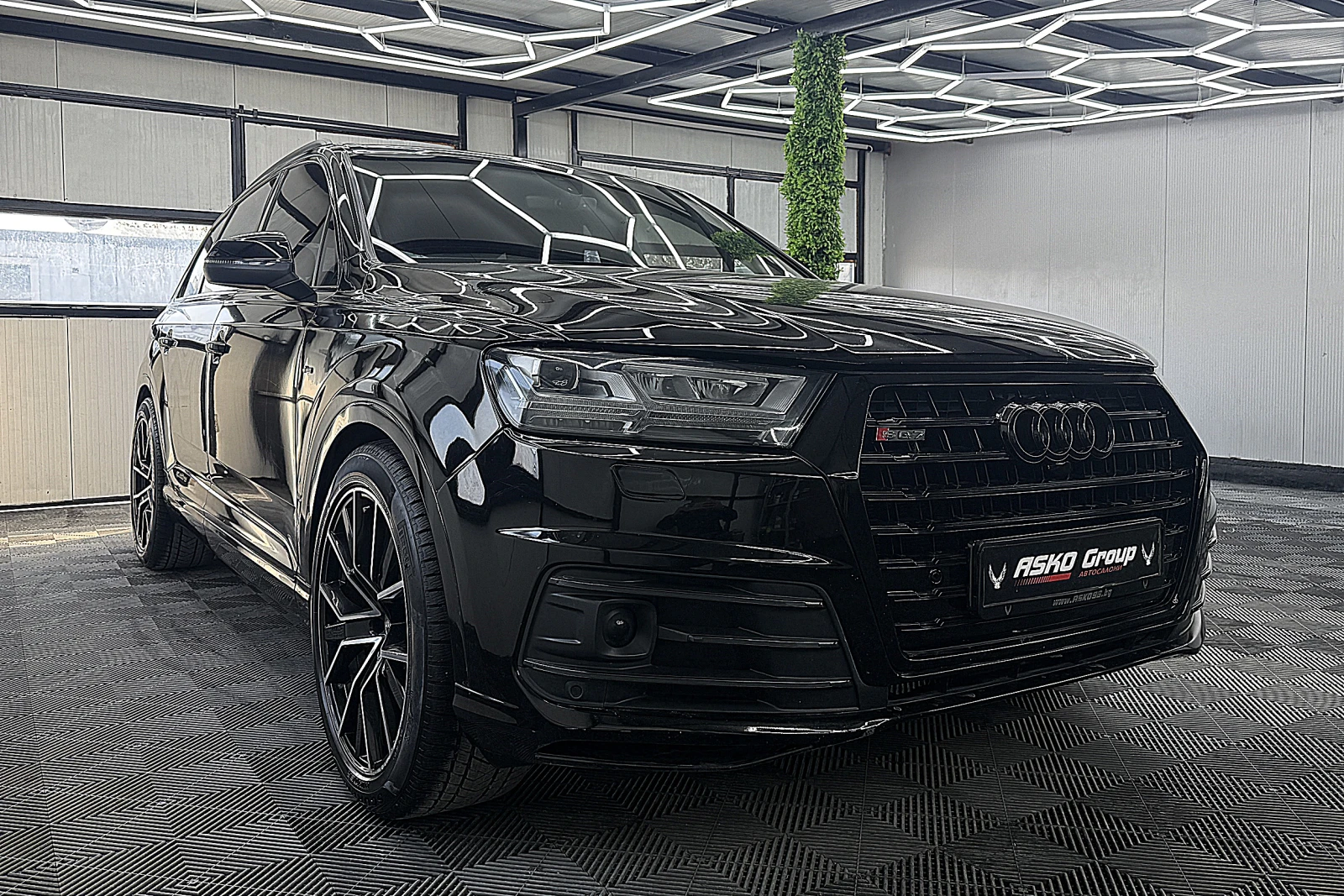 Audi Q7 S-line/KeylessGo/SQ7/ГЕНЕРАЦИЯ СОБСТВЕН ЛИЗИНГ, снимка 3 - Автомобили и джипове - 53871589