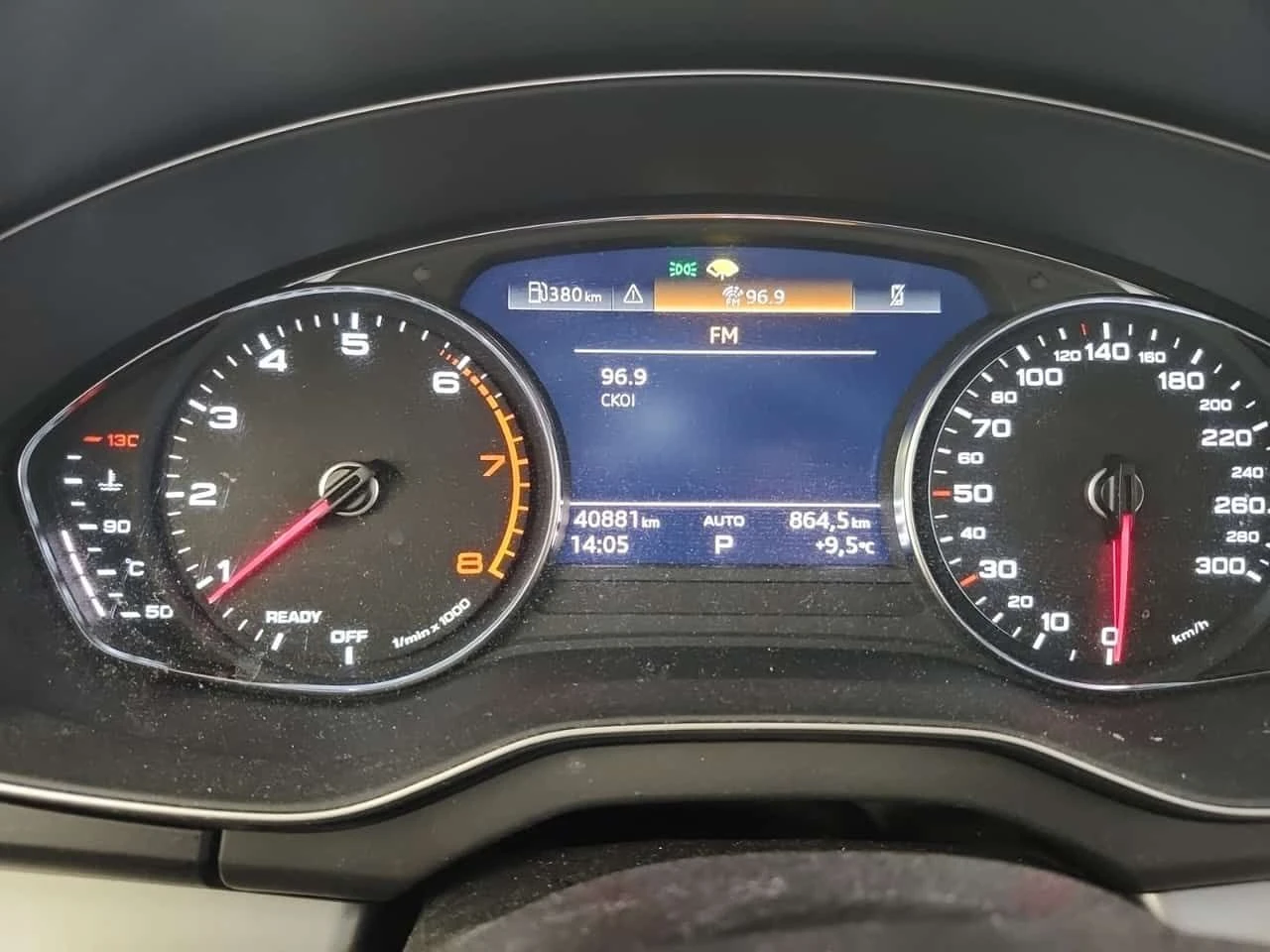 Audi Q5 * KOMFORT * CARFAX * ЦЕНА ДО БГ, снимка 10 - Автомобили и джипове - 54265474