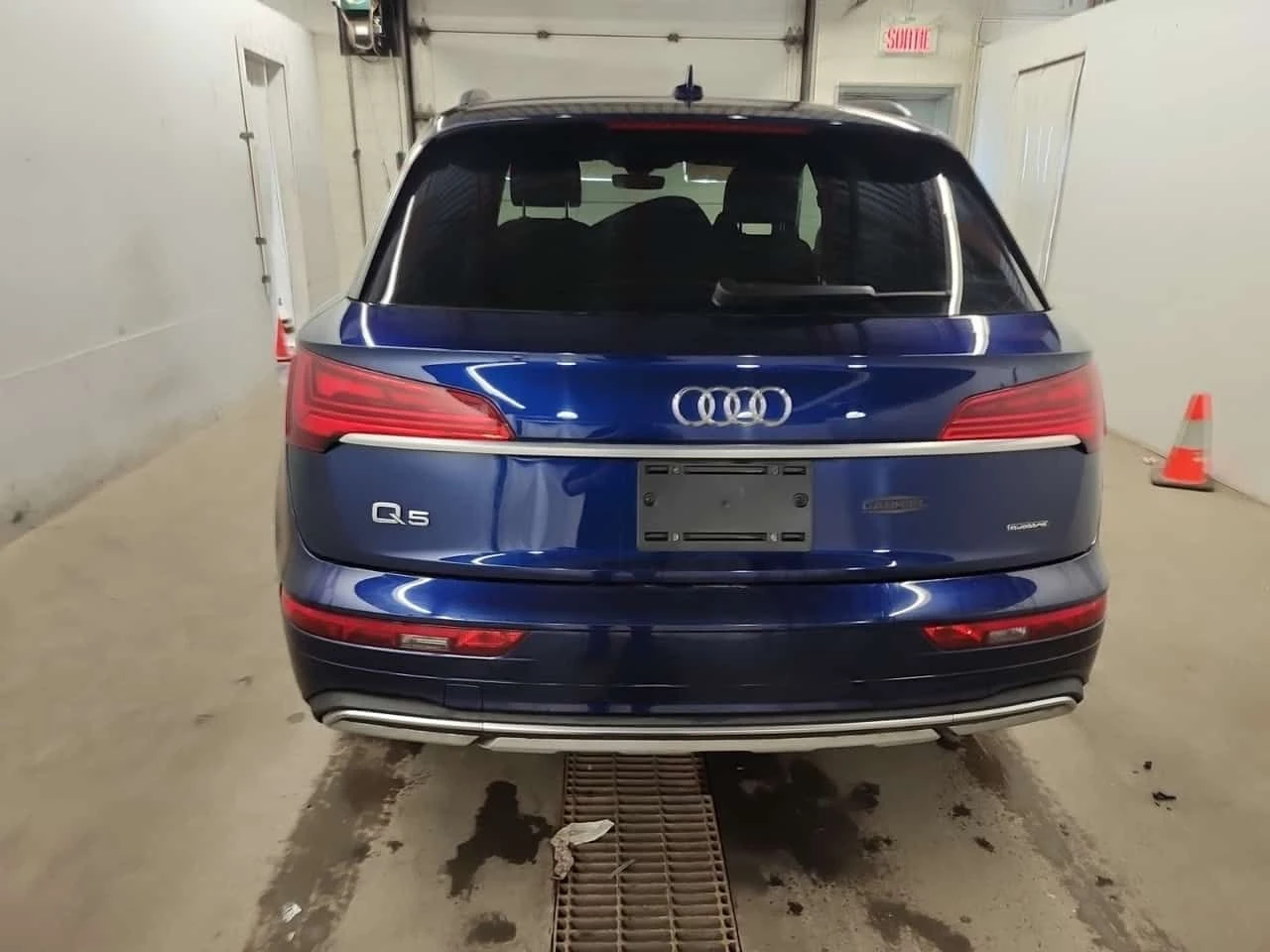 Audi Q5 * KOMFORT * CARFAX * ЦЕНА ДО БГ, снимка 5 - Автомобили и джипове - 54265474