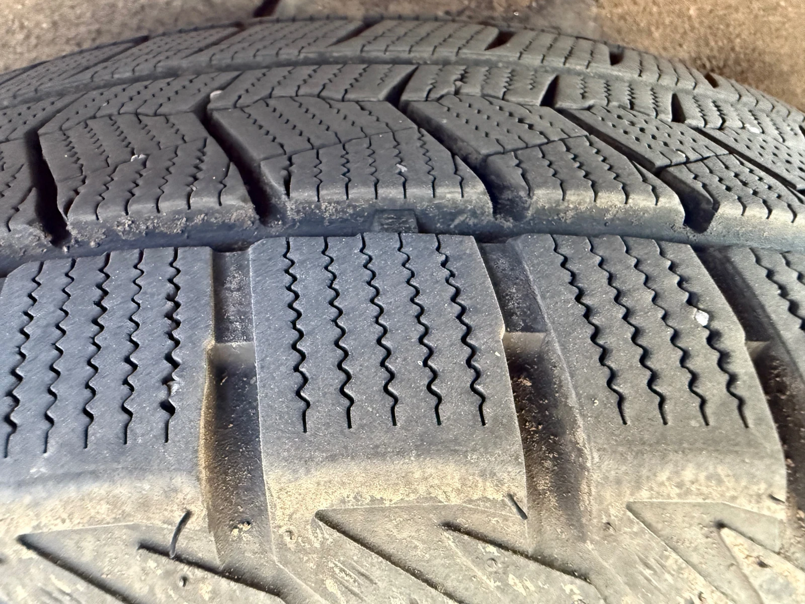 Volvo Xc90, снимка 15 - Автомобили и джипове - 54335915