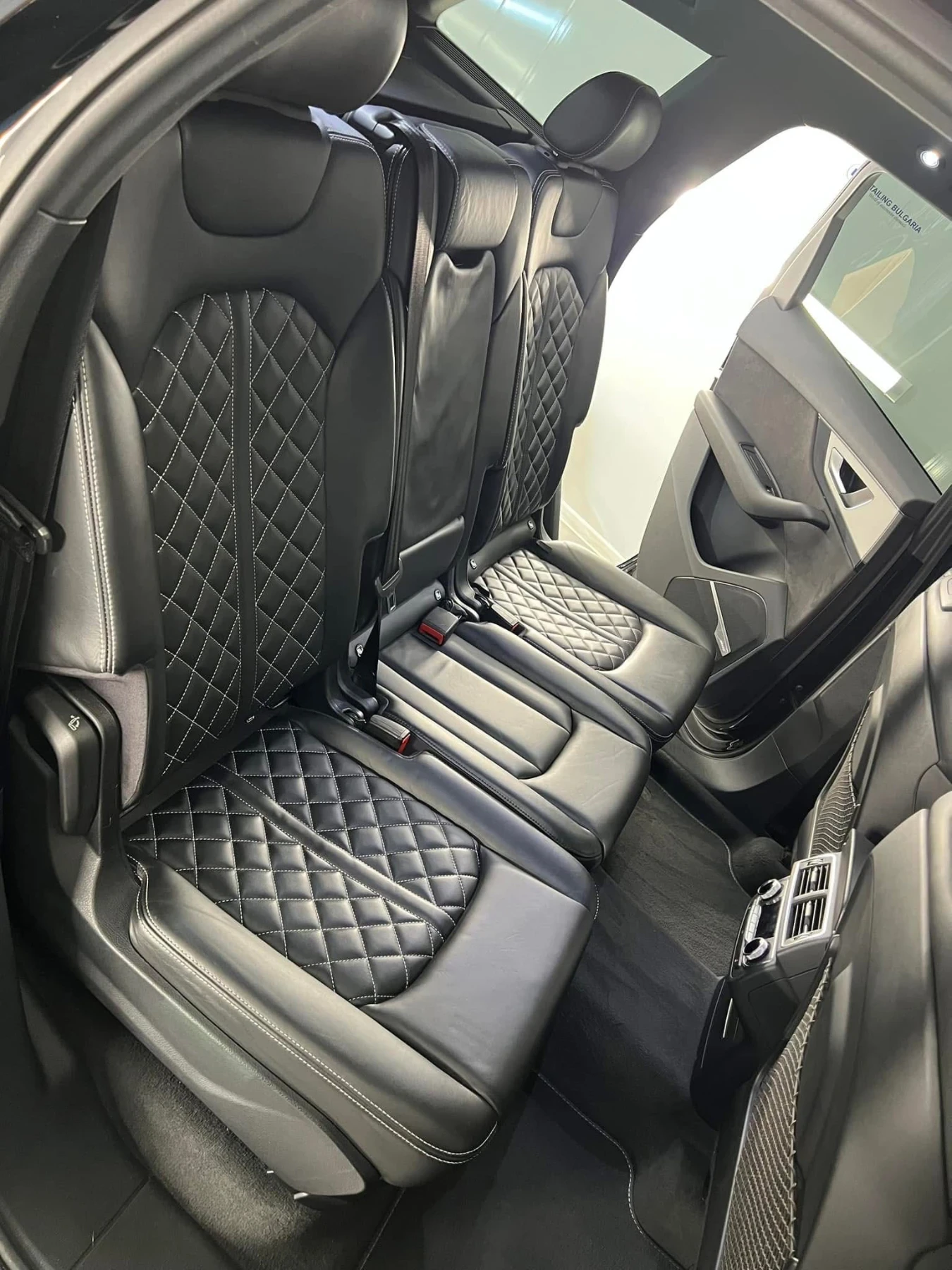 Audi SQ7 Audi SQ7 Matrix 6+ 1 , снимка 10 - Автомобили и джипове - 54684743