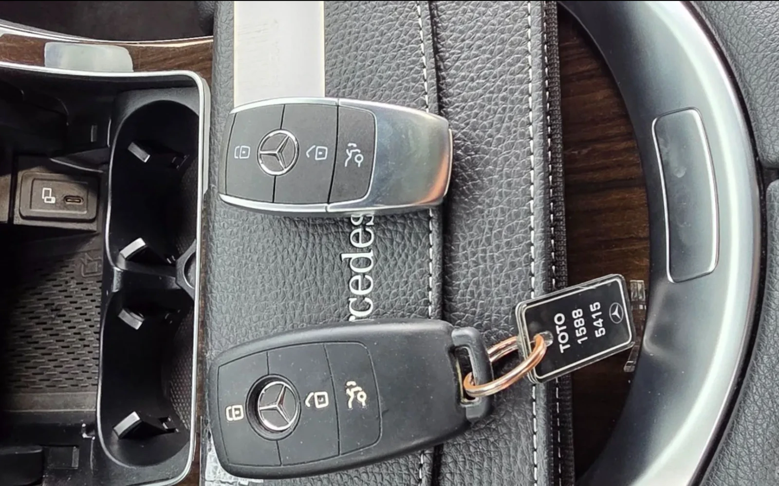 Mercedes-Benz GLC 300, снимка 14 - Автомобили и джипове - 54873016