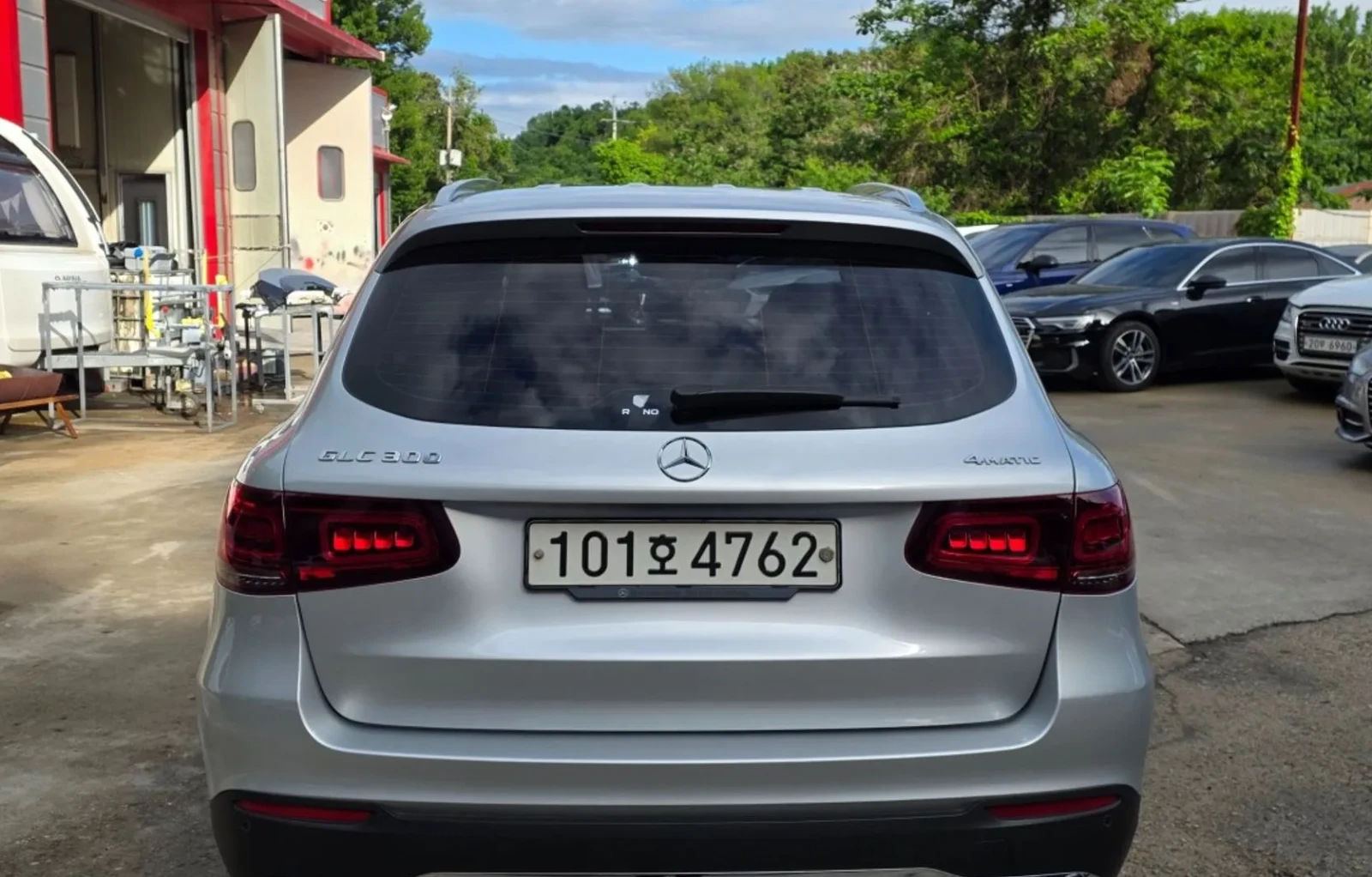 Mercedes-Benz GLC 300, снимка 7 - Автомобили и джипове - 54873016