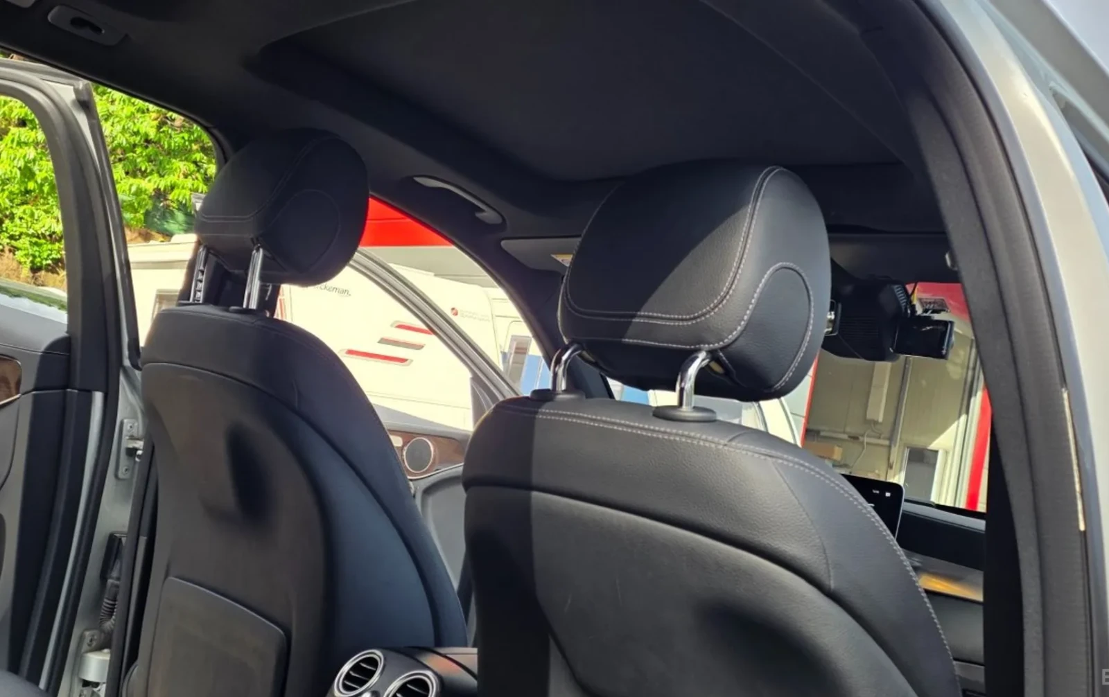 Mercedes-Benz GLC 300, снимка 15 - Автомобили и джипове - 54873016