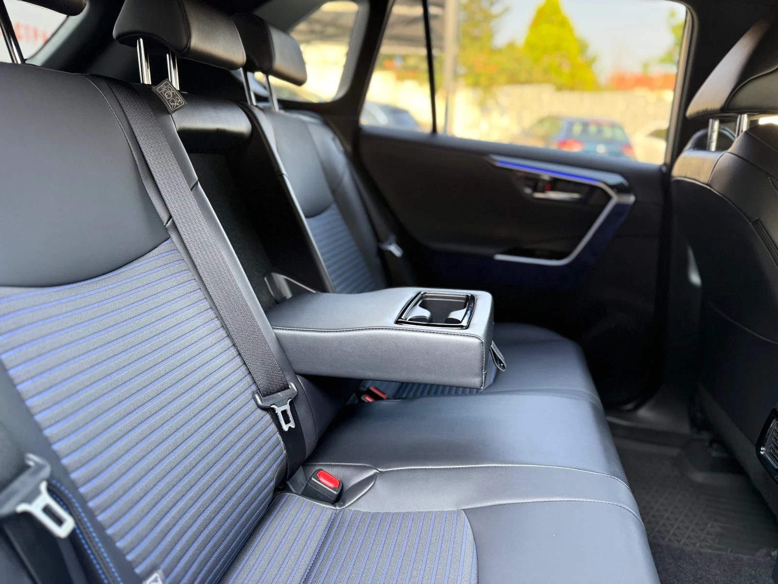 Toyota Rav4 2.5HYBRID GR SPORT ��������! | Mobile.bg � ����������� 9