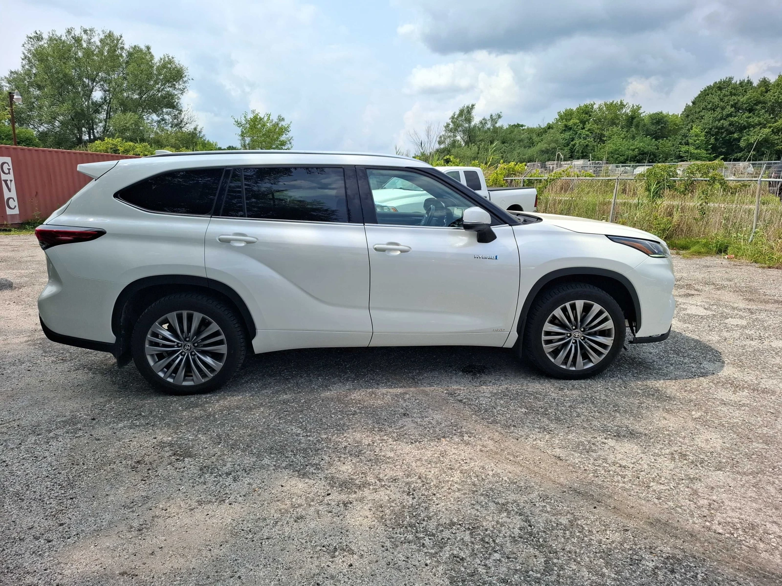 Toyota Highlander * Platinum * CARFAX * ОПЦИЯ ЗА ФИНАНСИРАНЕ, снимка 16 - Автомобили и джипове - 55879808