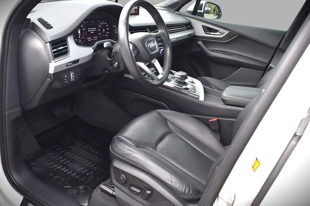 Audi Q7 3.0 TFSI TECHNIK * КРАЙНА ЦЕНА* FULL MAX, снимка 8 - Автомобили и джипове - 56129591