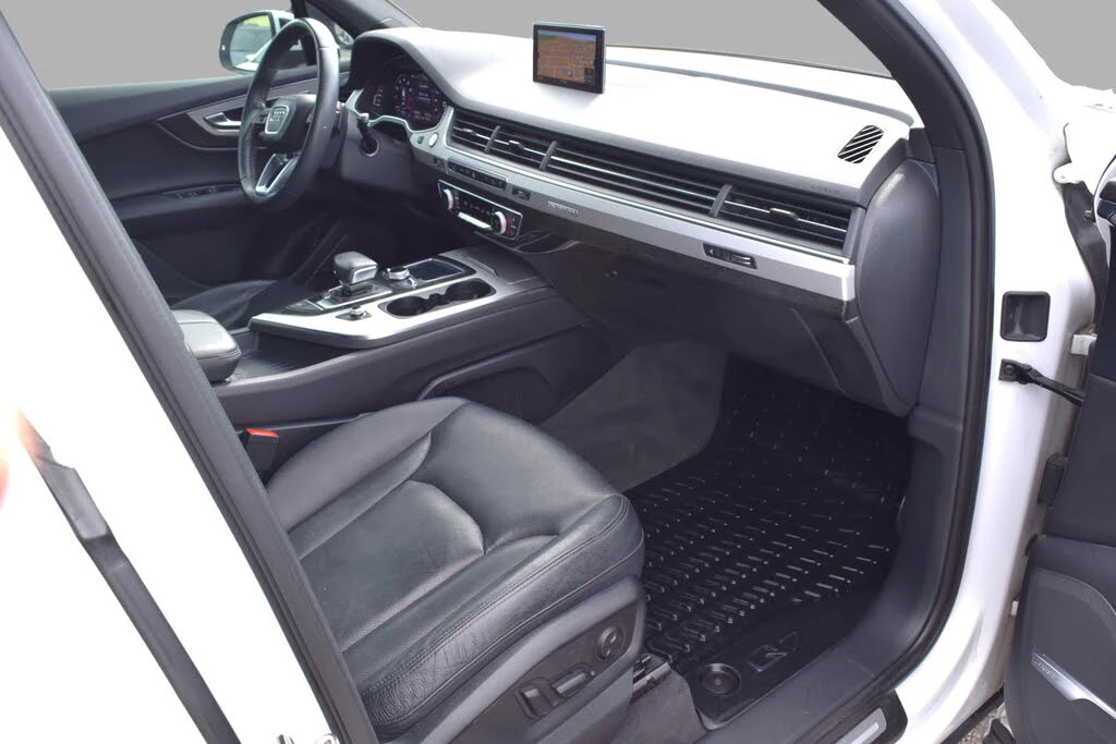 Audi Q7 3.0 TFSI TECHNIK * КРАЙНА ЦЕНА* FULL MAX, снимка 9 - Автомобили и джипове - 56129591