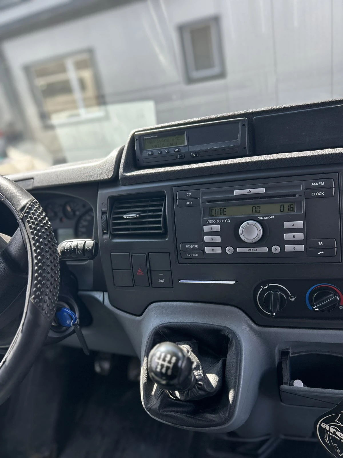 Ford Transit  - изображение 7