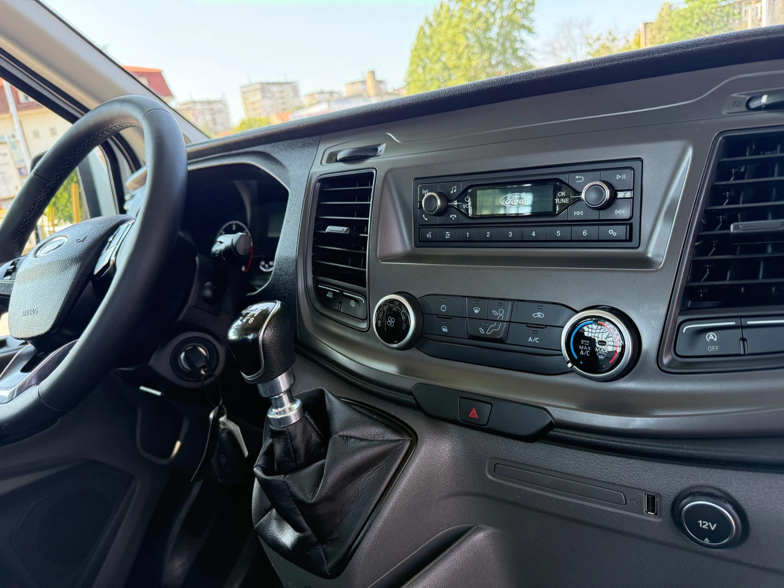 Ford Transit 2.0 TDCI ЕВРО 6, снимка 11 - Бусове и автобуси - 55179240