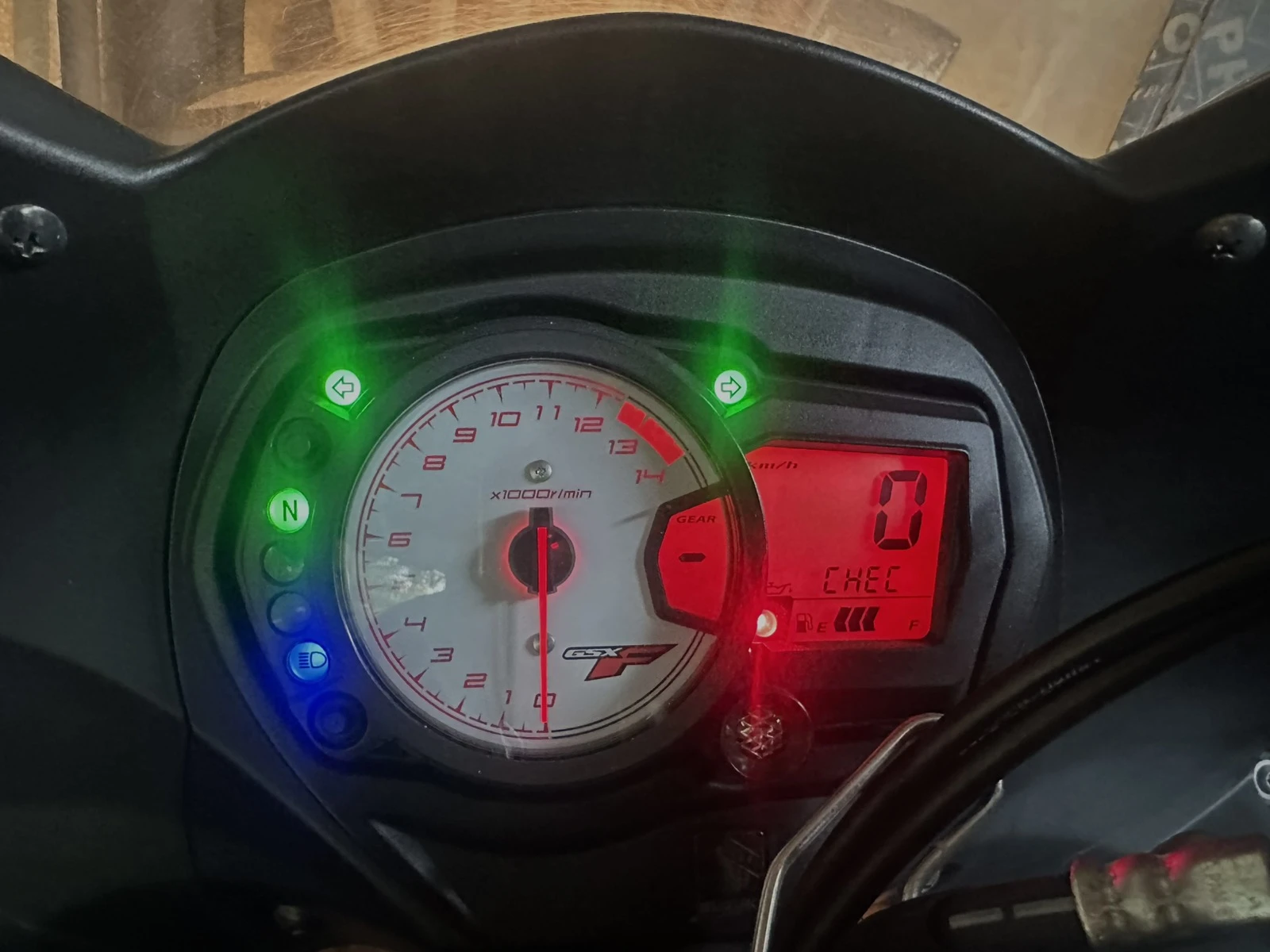 Suzuki Gsx 650F/кат A2 , снимка 10 - Мотоциклети и мототехника - 55253835