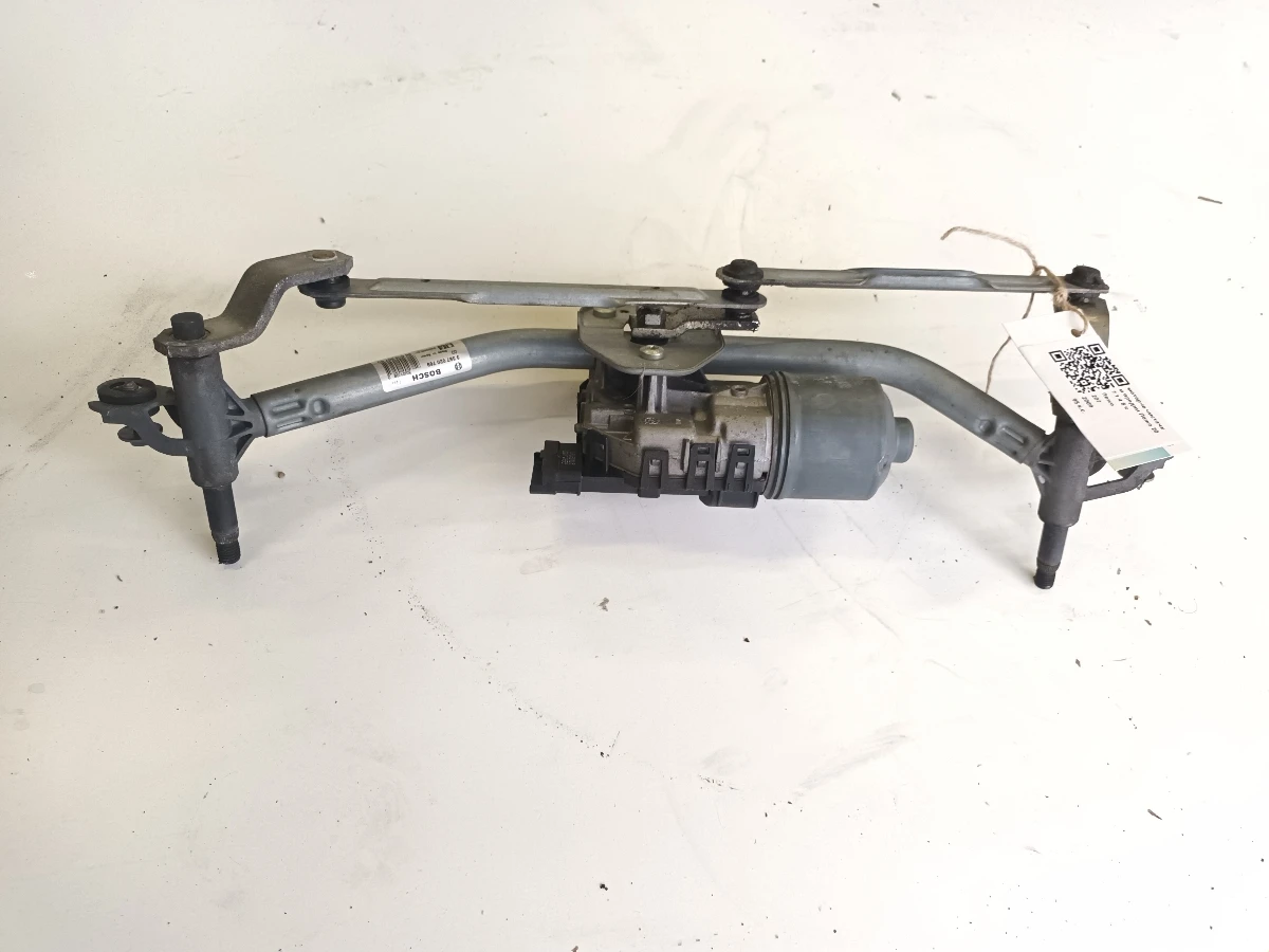 моторче чистачки предни Пежо 207 1.4 б к