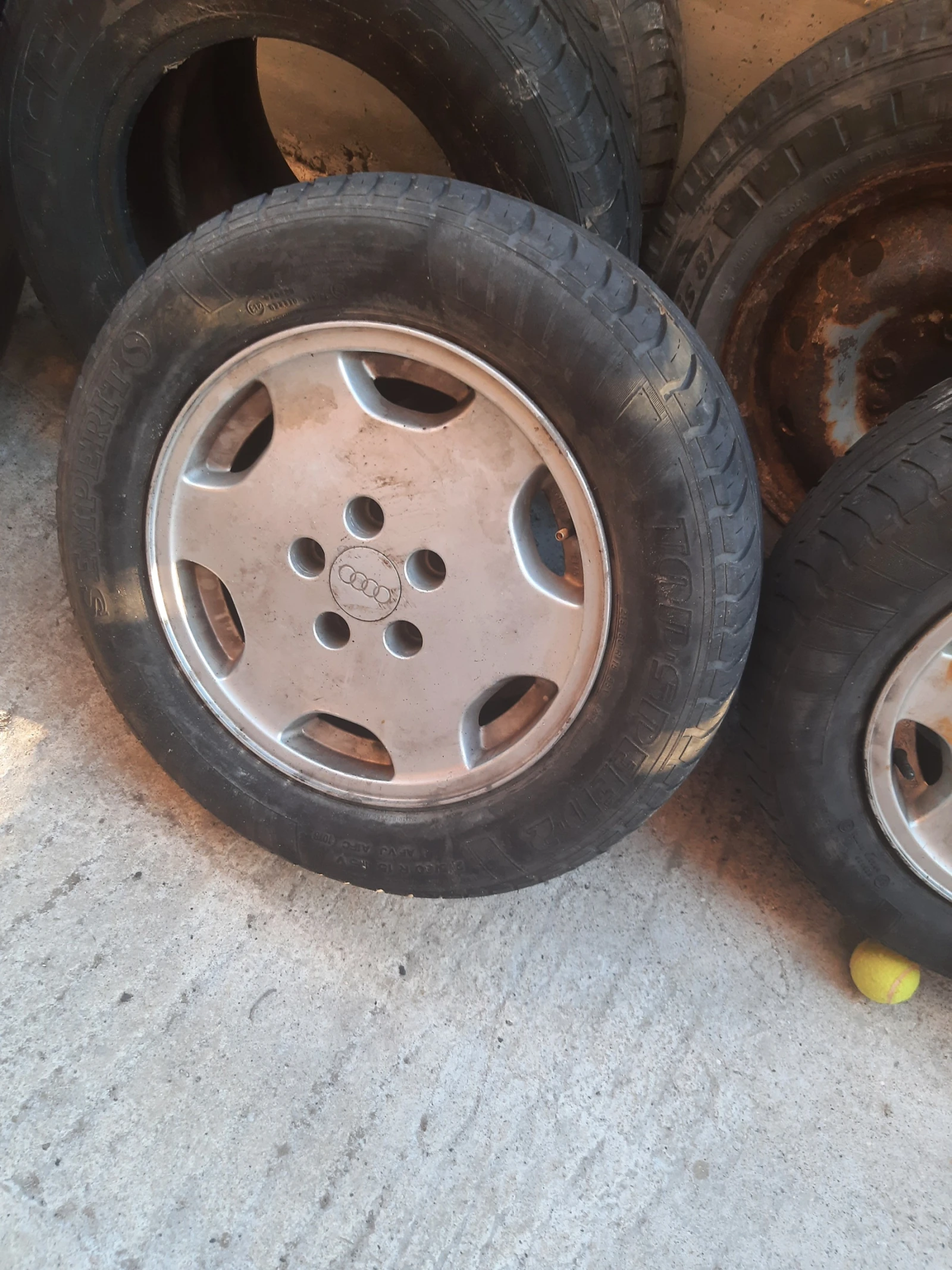 ���� � ������ 215/60R15 | Mobile.bg � ����������� 1