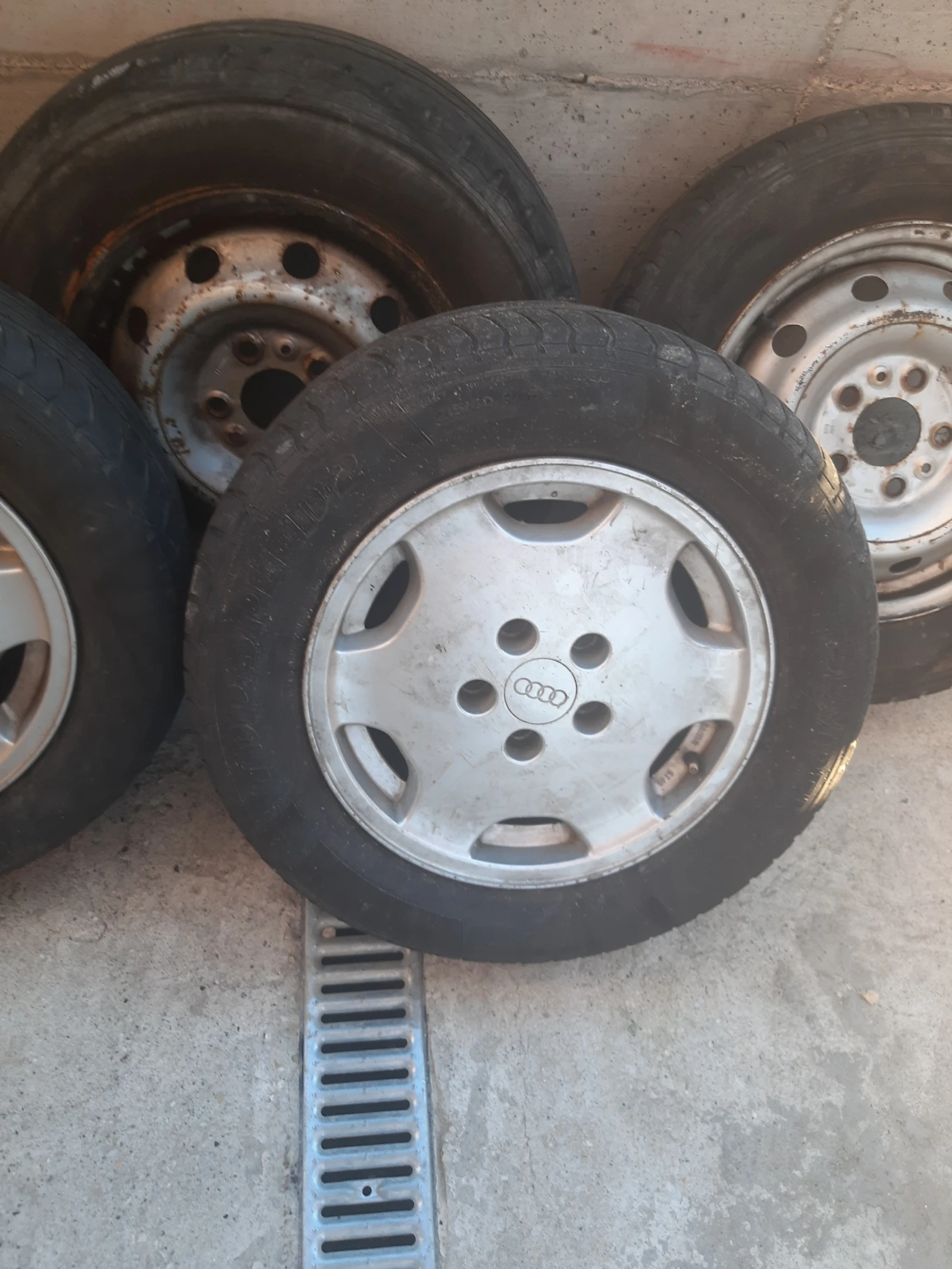 ���� � ������ 215/60R15 | Mobile.bg � ����������� 3