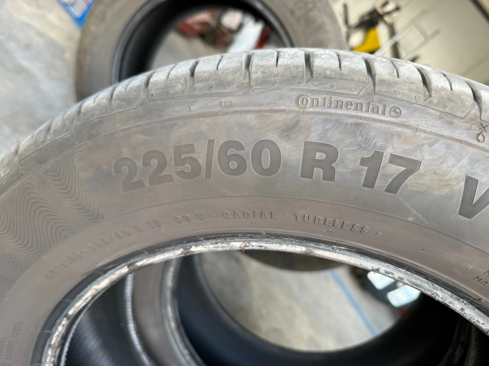 Гуми Летни 225/60R17, снимка 9 - Гуми и джанти - 56276110