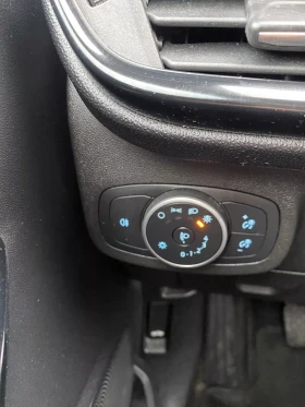 Ford Fiesta 1.1/TREND/70HP/NAVI/ACC, снимка 13