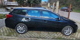 Toyota Auris 1.6 VVTi, бензин, снимка 2