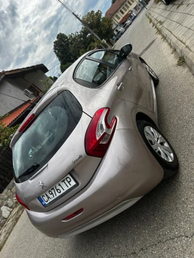 Peugeot 208 SILVER EDITION, снимка 6