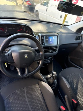 Peugeot 208 SILVER EDITION, снимка 7