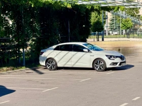     Renault Megane 1.3 TCe/140 . Intense