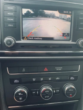 Seat Leon - 6300 € / 12321.73 лв. - 77444921 11